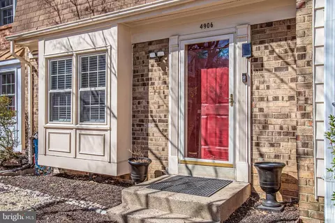 4906 Mcfarland Dr, Fairfax, VA 22032