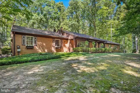 7408 Maple Branch Rd, Clifton, VA 20124
