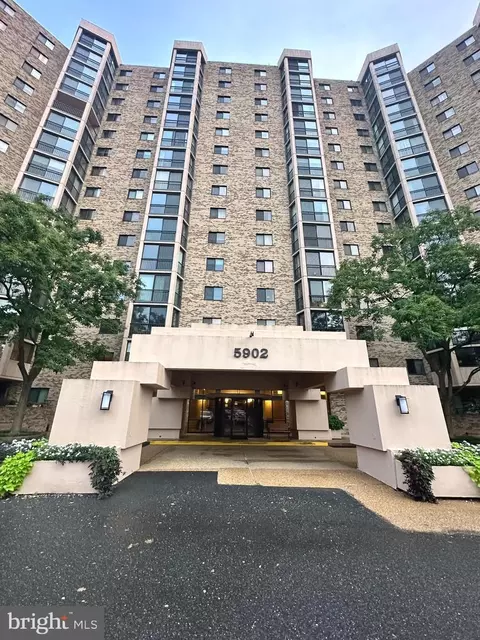 5902 Mount Eagle Dr #403, Alexandria, VA 22303