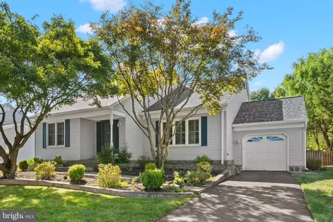 15205 Bannon Hill Ct, Chantilly, VA 20151