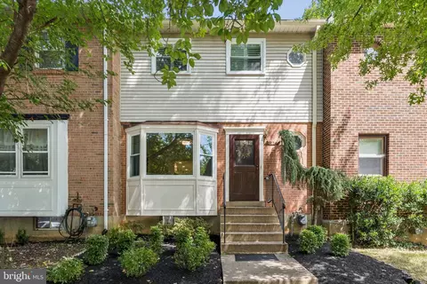 3077 Southern Elm Ct, Fairfax, VA 22031
