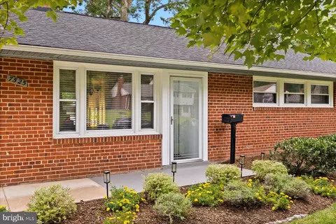 7525 Jervis St, Springfield, VA 22151 photo 4