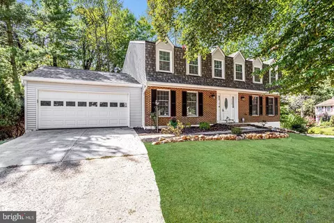 8334 Terra Grande Ave, Springfield, VA 22153