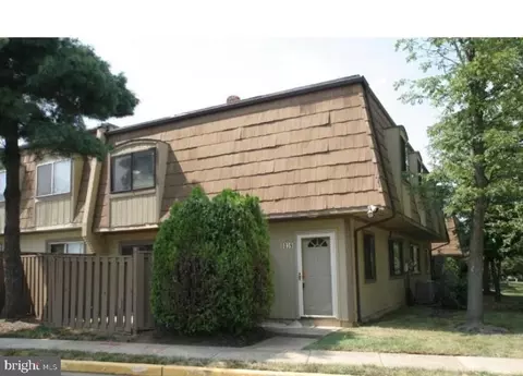 8039 Capistrano Pl #6-A, Alexandria, VA 22309
