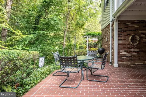 6013 Lamont Ct, Springfield, VA 22152 photo 29