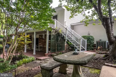 6013 Lamont Ct, Springfield, VA 22152 photo 32