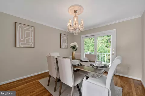 6013 Lamont Ct, Springfield, VA 22152 photo 7