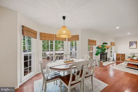 7838 Roundabout Way, Springfield, VA 22153 photo 11