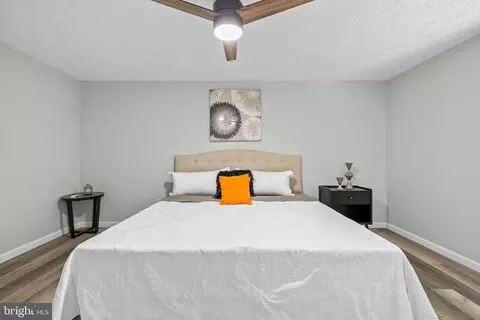 Bedroom - 4503 Cub Run Rd, Chantilly, VA 20151 photo 2 of 3
