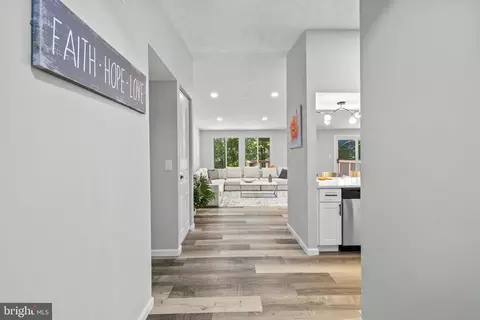Entry Way - 4503 Cub Run Rd, Chantilly, VA 20151 photo 1 of 5