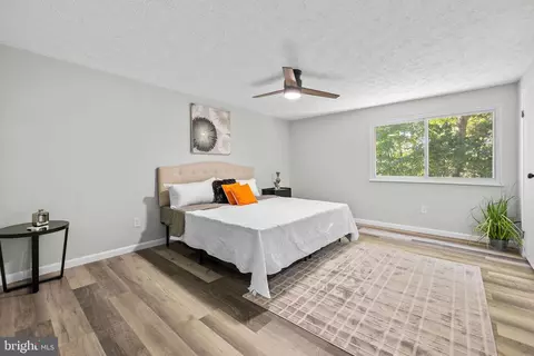 Bedroom - 4503 Cub Run Rd, Chantilly, VA 20151 photo 1 of 3