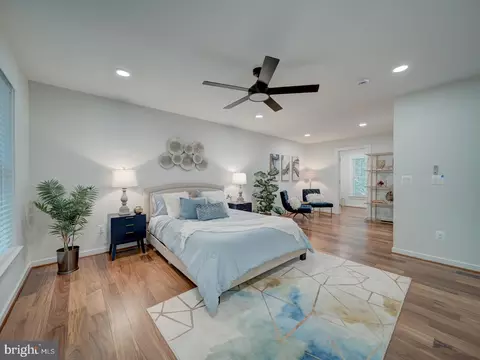 Bedroom - 12356 Lima Ln, Reston, VA 20191 photo 1 of 3