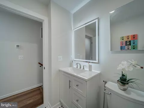 Bath - 12356 Lima Ln, Reston, VA 20191 photo 1 of 6