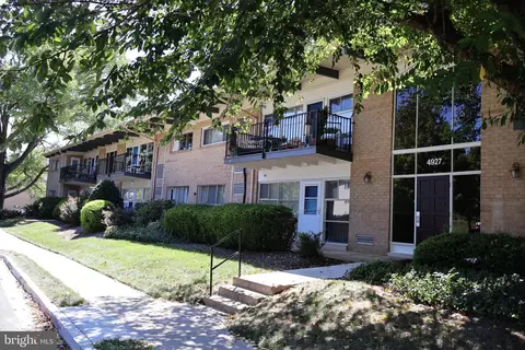 4927 Americana Dr #108, Annandale, VA 22003