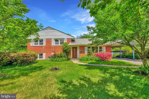 7030 Santa Maria Ct, Mclean, VA 22101