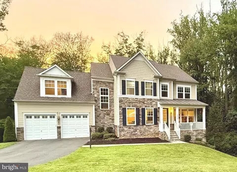 1294 Scotts Run Rd, Mclean, VA 22102 photo 1