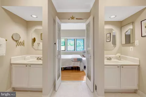 11009 Thrush Ridge Rd, Reston, VA 20191 photo 31