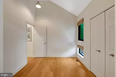 11009 Thrush Ridge Rd, Reston, VA 20191 photo 40