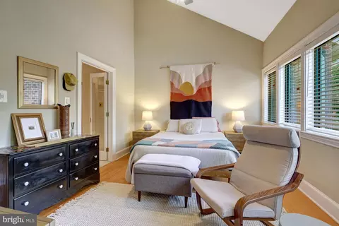 11009 Thrush Ridge Rd, Reston, VA 20191 photo 27