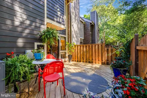 11009 Thrush Ridge Rd, Reston, VA 20191 photo 24