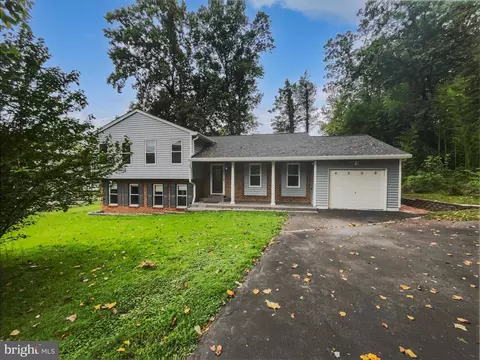 9505 Scorpio Ln, Burke, VA 22015