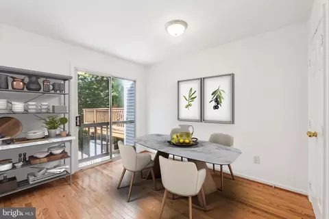 Dining - 8840 Eagle Rock Ln, Springfield, VA 22153 photo 2 of 2