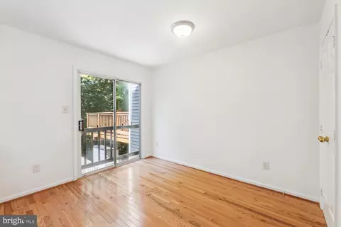 Bedroom - 8840 Eagle Rock Ln, Springfield, VA 22153 photo 1 of 8
