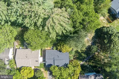 View/Area - 11401 Turnmill Ln, Reston, VA 20191 photo 2 of 8