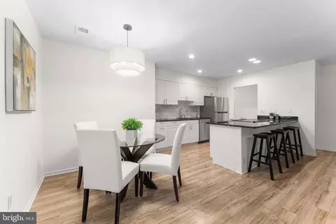 Dining - 11401 Turnmill Ln, Reston, VA 20191 photo 1 of 3