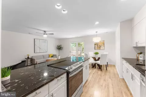Kitchen - 11401 Turnmill Ln, Reston, VA 20191 photo 3 of 4