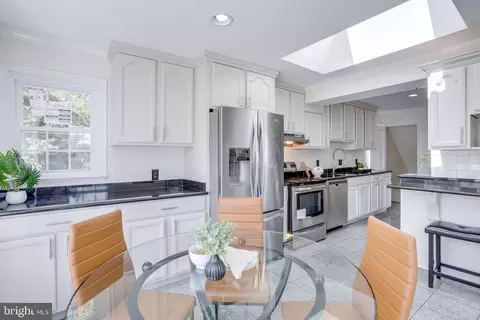 5900 Brunswick St, Springfield, VA 22150 photo 5