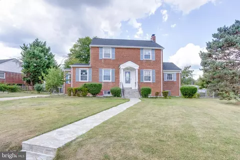 5900 Brunswick St, Springfield, VA 22150 photo 2