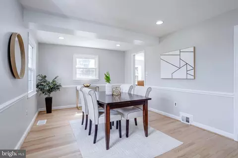5900 Brunswick St, Springfield, VA 22150 photo 7