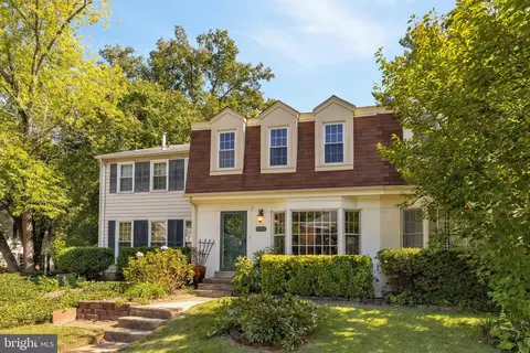 9461 Cloverdale Ct, Burke, VA 22015