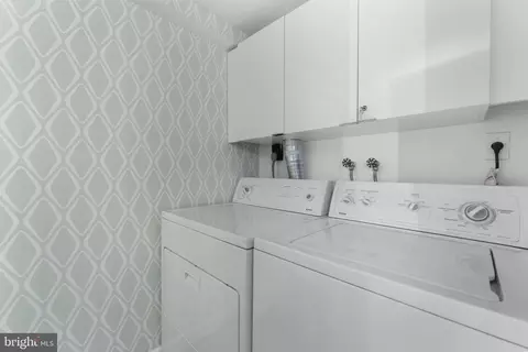 11190 Forest Edge Dr, Reston, VA 20190 photo 23