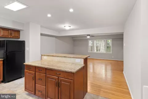 Living - 6611 Burlington Pl, Springfield, VA 22152 photo 1 of 10