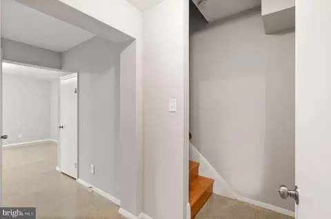 Entry Way - 6611 Burlington Pl, Springfield, VA 22152 photo 5 of 5
