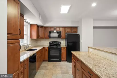 Kitchen - 6611 Burlington Pl, Springfield, VA 22152 photo 1 of 1