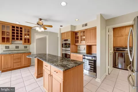 Kitchen - 11088 Glade Ct, Reston, VA 20191 photo 5 of 5