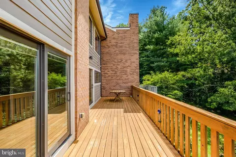 Exterior - 11088 Glade Ct, Reston, VA 20191 photo 5 of 13