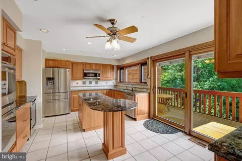 Kitchen - 11088 Glade Ct, Reston, VA 20191 photo 1 of 5