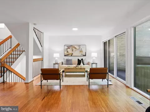 3170 Colchester Brook Ln, Fairfax, VA 22031