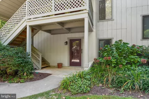 2245 Hunters Run Dr, Reston, VA 20191 photo 36