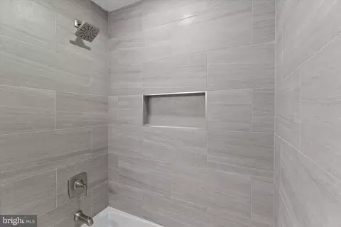 2245 Hunters Run Dr, Reston, VA 20191 photo 27