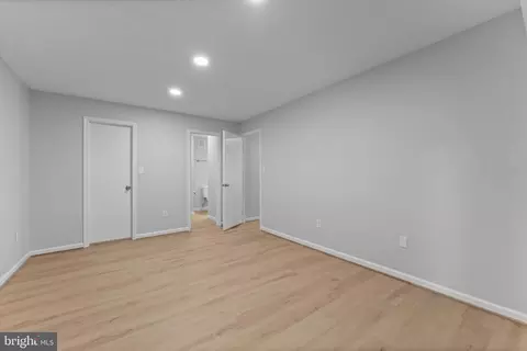 2245 Hunters Run Dr, Reston, VA 20191 photo 23