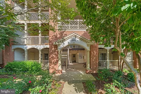 6602 Thackwell Way #A, Alexandria, VA 22315