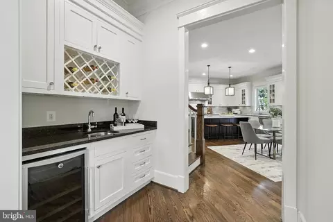 6434 Noble Dr, Mclean, VA 22101 photo 8
