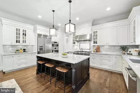 6434 Noble Dr, Mclean, VA 22101 photo 5