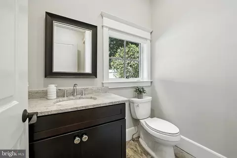 6434 Noble Dr, Mclean, VA 22101 photo 23