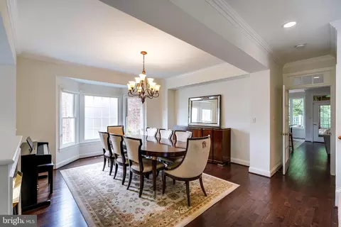 Dining - 6732 Baron Rd, Mclean, VA 22101 photo 4 of 5